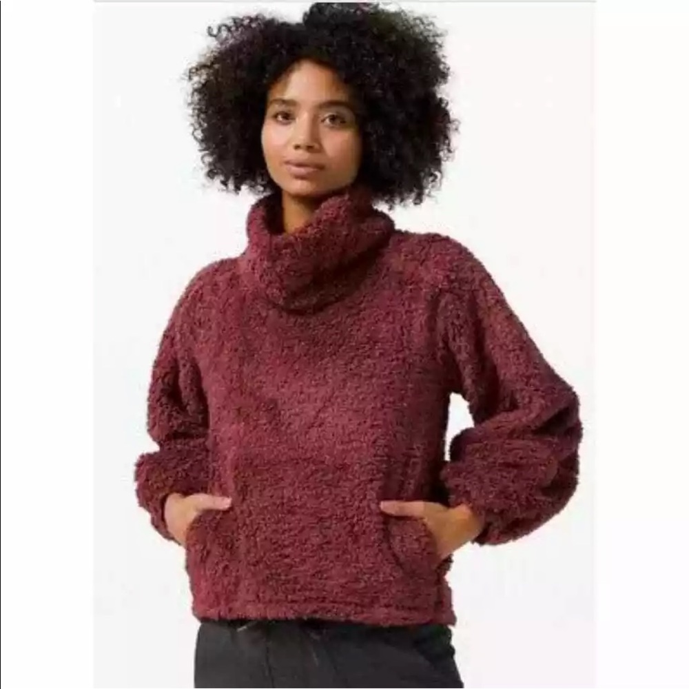 Lululemon pullover
